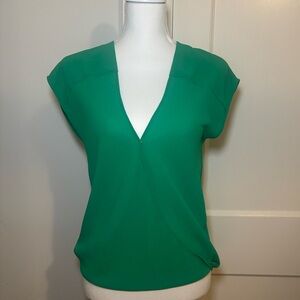 Arden B Green Relaxed Fitted Blouse